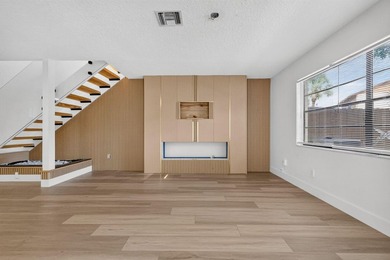 Stylish updates, modern finishes, 2019 Roof and an unbeatable - photo 12