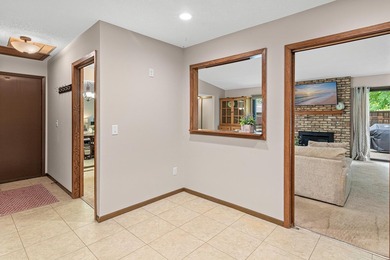 Enjoy the comfort and convenience of true main-level living in - photo 12