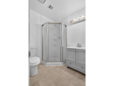 Stylish updates, modern finishes, 2019 Roof and an unbeatable - photo 19