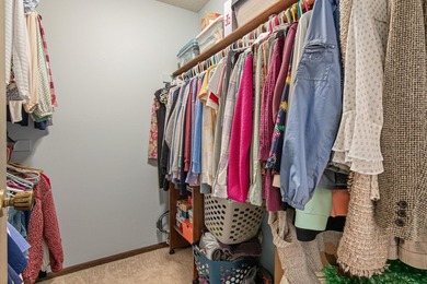 Enjoy the comfort and convenience of true main-level living in - photo 20