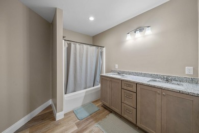 Charming home in desirable Lynn Haven, just minutes from the - photo 22