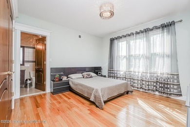 Perched high above Staten Island with breathtaking panoramic - photo 23