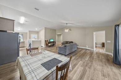 Charming home in desirable Lynn Haven, just minutes from the - photo 27
