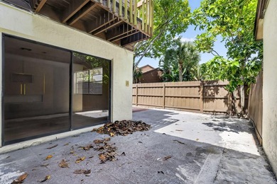 Stylish updates, modern finishes, 2019 Roof and an unbeatable - photo 29