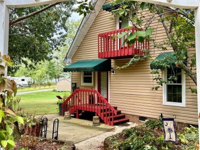 Lake Home For Sale in Waterloo, South Carolina