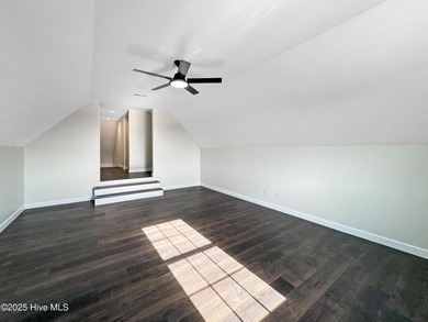 Contemporary home offers the upgrades you'll love without - photo 31