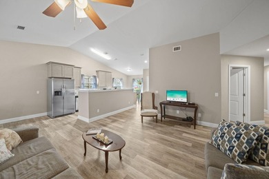 Charming home in desirable Lynn Haven, just minutes from the - photo 37