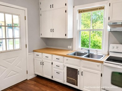 Welcome to your own private retreat along the Kalamazoo River! - photo 3