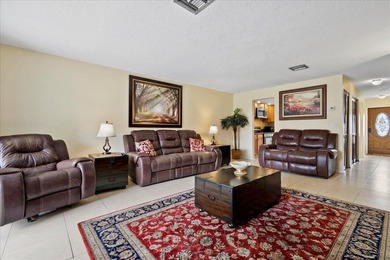 Bright, stylish, and move-in ready! This beautifully maintained - photo 3