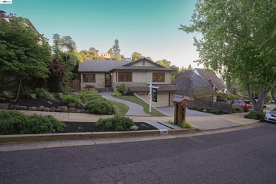 Welcome to 70 St. James Place - a beautifully reimagined - photo 1