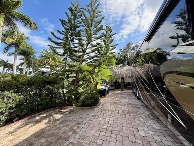 Immaculate and truly move-in ready! This spacious 2,868 sq. ft - photo 14
