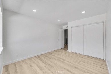 Welcome to your beautifully remodeled three bedroom two and a - photo 21
