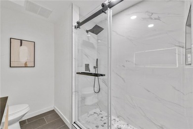 Welcome to your beautifully remodeled three bedroom two and a - photo 27
