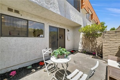 Welcome to your beautifully remodeled three bedroom two and a - photo 28