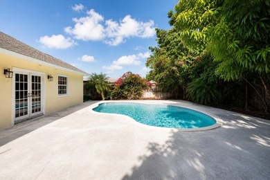 Welcome to 7416 Overlook Drive in Lake Worth, a spacious and - photo 38