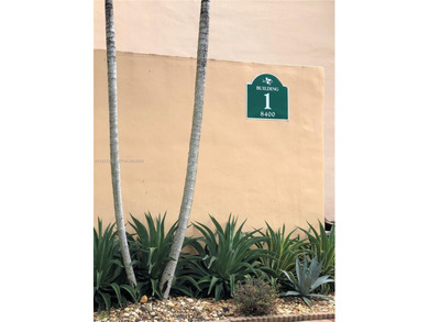 Gorgeous 2-bedroom, 2 full-bath unit ideally located in West