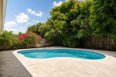 Welcome to 7416 Overlook Drive in Lake Worth, a spacious and - photo 39