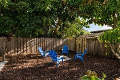 Welcome to 7416 Overlook Drive in Lake Worth, a spacious and - photo 40
