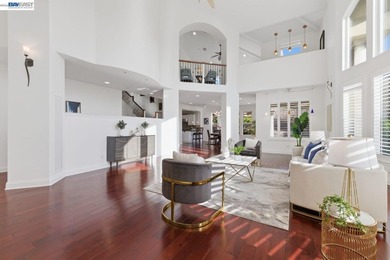 Welcome to this exceptional custom estate in the prestigious - photo 9