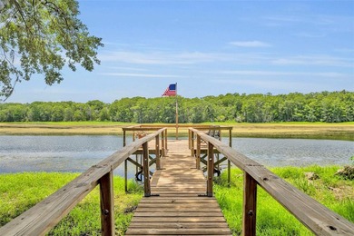 WATERFRONT PARADISE on over 1/2 acre with breathtaking views of - photo 54