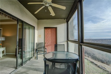 Turn-key 3 bedroom, 3 bathroom condo located in the desirable - photo 11