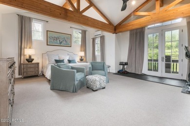 Location, luxury, and indoor/outdoor space abound at 2585 Aspen - photo 15