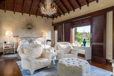 Perched 150 feet above sea level, Pelican Ridge emerges as one - photo 17