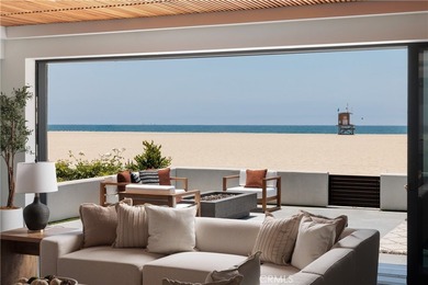 Welcome to coastal luxury redefined. Perfectly positioned - photo 8