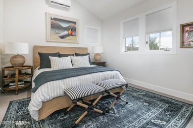 Location, luxury, and indoor/outdoor space abound at 2585 Aspen - photo 19