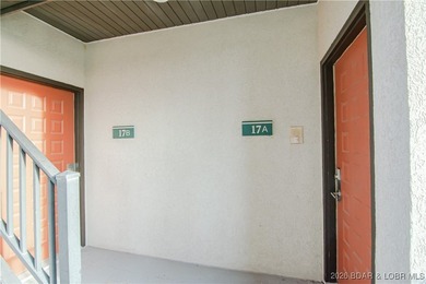 Turn-key 3 bedroom, 3 bathroom condo located in the desirable - photo 27
