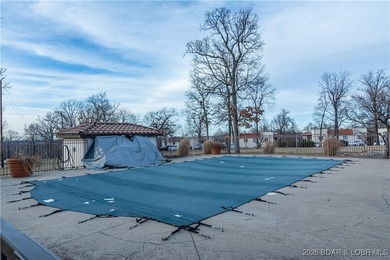 Turn-key 3 bedroom, 3 bathroom condo located in the desirable - photo 30