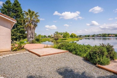 Beautiful Lakefront Living with 150 Feet of Waterfront and Views - photo 34