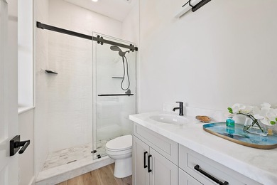 Welcome to your dream home in the heart of Tequesta! This brand - photo 35