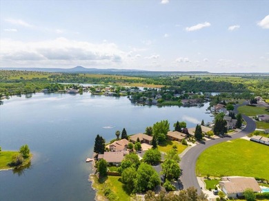 Beautiful Lakefront Living with 150 Feet of Waterfront and Views - photo 38