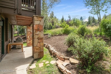 Location, luxury, and indoor/outdoor space abound at 2585 Aspen - photo 39