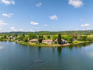 Beautiful Lakefront Living with 150 Feet of Waterfront and Views - photo 43
