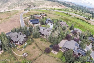 Location, luxury, and indoor/outdoor space abound at 2585 Aspen - photo 44