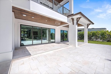 Welcome to your dream home in the heart of Tequesta! This brand - photo 44