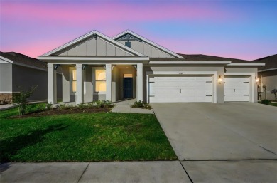 Lake Home For Sale in Kissimmee, Florida
