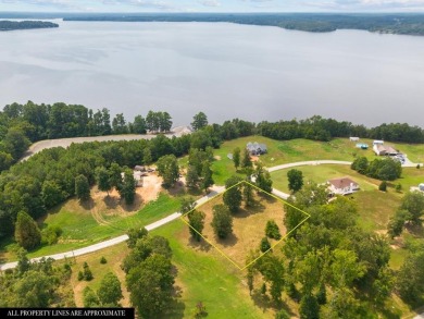 Kentucky Lake Lot For Sale in Big Sandy Tennessee