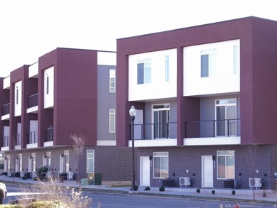 Great Salt Lake Townhome/Townhouse For Sale in Clearfield Utah