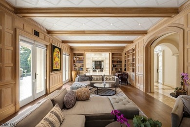 In Alpine's most coveted enclave, where prestige meets - photo 11