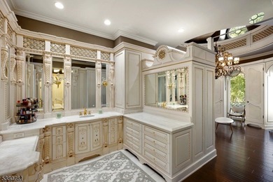 In Alpine's most coveted enclave, where prestige meets - photo 26