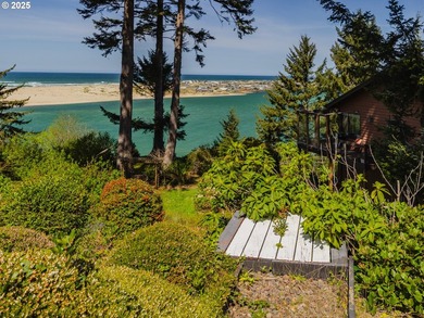 Breathtaking panoramic views of the Pacific Ocean, Alsea Bay - photo 26