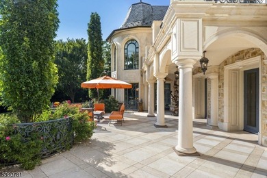 In Alpine's most coveted enclave, where prestige meets - photo 32