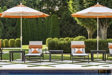 In Alpine's most coveted enclave, where prestige meets - photo 34