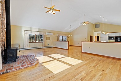 BELGRADE- Welcome to this extraordinary property that perfectly