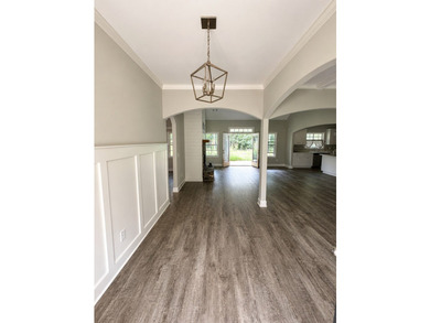 Additional listing photo 4