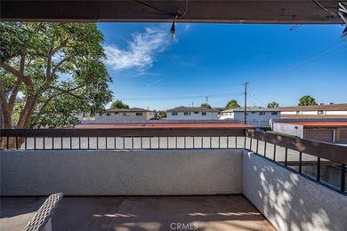 Open and airy second-floor condominium with soaring vaulted - photo 8