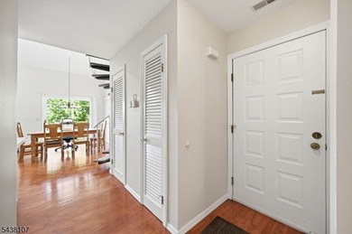 Enjoy breathtaking views from this 2 bedroom, 1 bath end unit - photo 2
